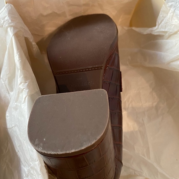 Sezane Julianne Croc-Embossed Loafers - Picture 11 of 14